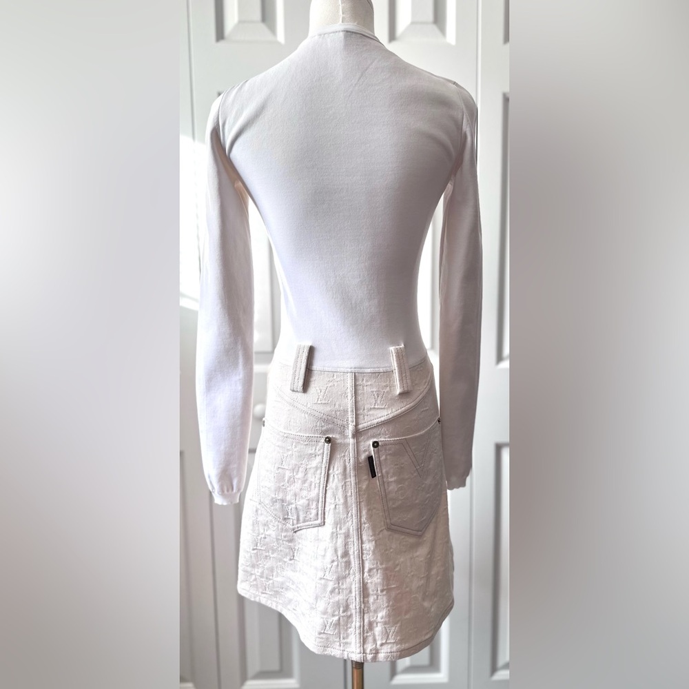 Louis Vuitton Cream-White Long Sleeve Zip-Front Midi Dress - Picture 2 of 7